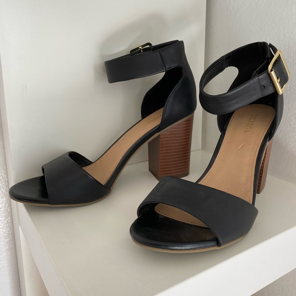 Merona- Wood Block Heel- Size 8 1/2